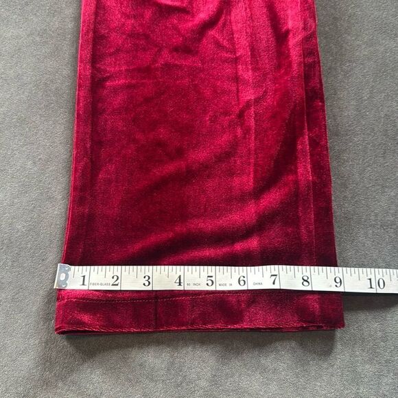 Women’s Red Velvet Double Breasted 2-Piece Pantsuit Peak Lapel Size L NWOT - Picture 13 of 15